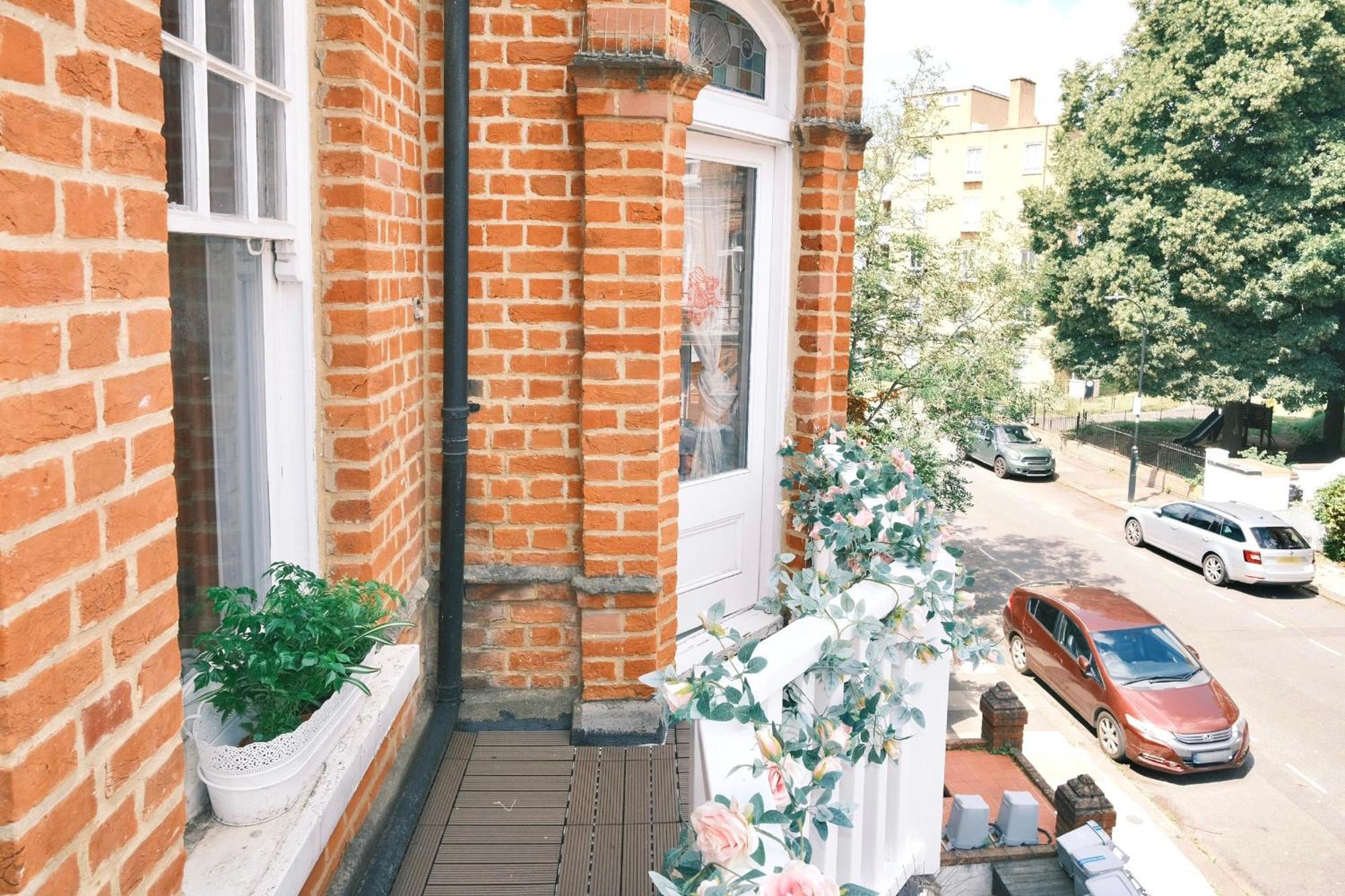 Kensington 1B1B With Sofa Double Bed Max 4 Guests Apartment London Bagian luar foto